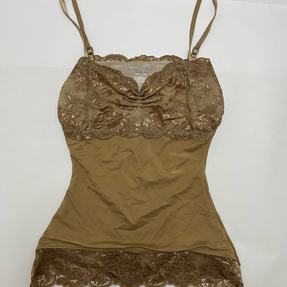 Spanx by Sara Blakely Camisole Top Size L Tank Lace Hide and Sleek Slimming